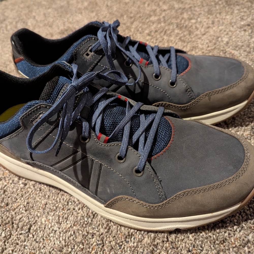 Men's Florsheim Treadlite Navy and Gray Sneakers Size 13